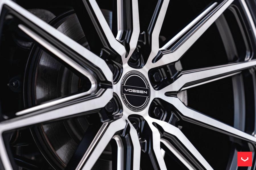 Колеса Lincoln Navigator on Vossen Wheels (HF6-1) 2019 года  (фото 4 из 12)
